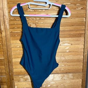 benoa one piece in waimea